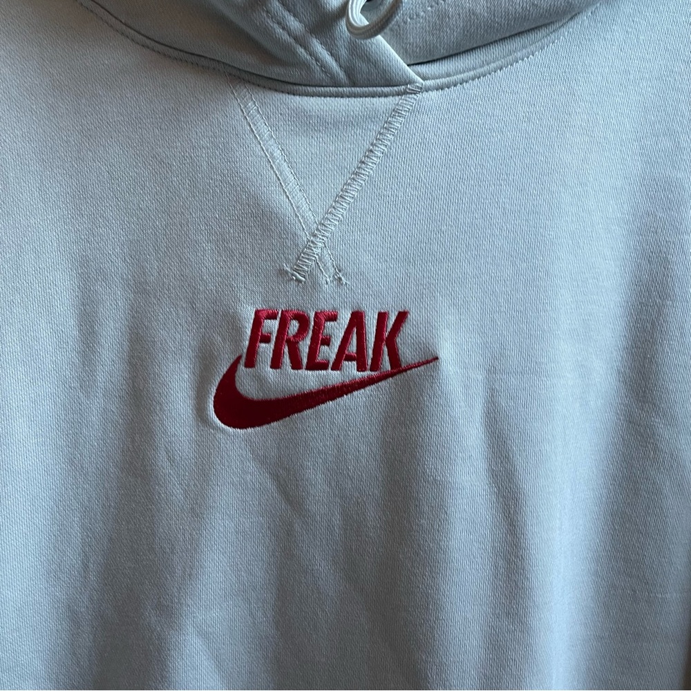 Men’s Nike basketball Giannis hoodie size medium - Picture 2 of 7